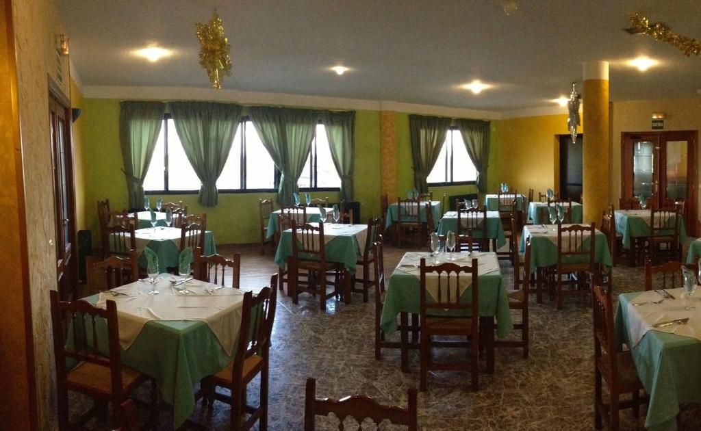 Hotel Restaurante Jarilla Esterno foto